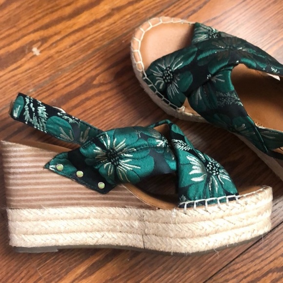 Franco sarto Chunky platform Straw sandal wedges - Picture 3 of 7